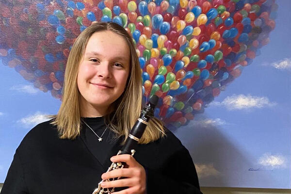 Preistr&auml;gerin  Josephine Tsch&ouml;pe