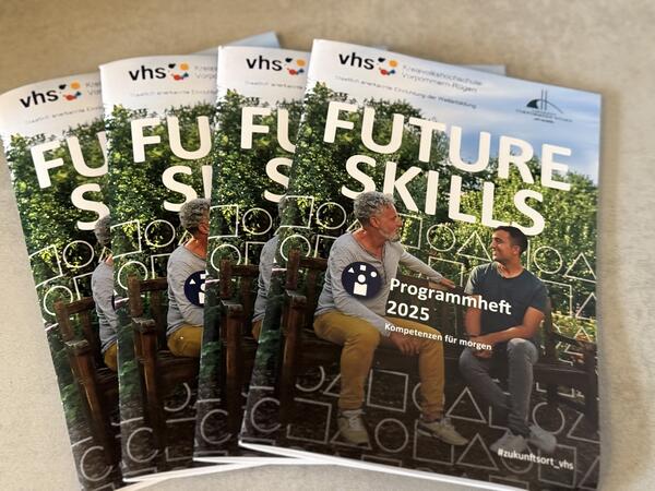 Jahresprogramm 2025 Kreisvolkshochschule Vorpommern-R&uuml;gen