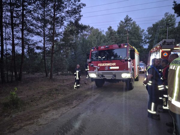 Unterst&uuml;tzung bei der Bek&auml;mpfung des Waldbrandgeschehens im M&uuml;ritz-Nationalpark 