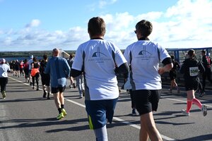 Team Landkreis Vorpommern-R&uuml;gen beim 18. Sparkassen R&uuml;genbr&uuml;cken-Marathon und DAK Lauf- und Walking-Day