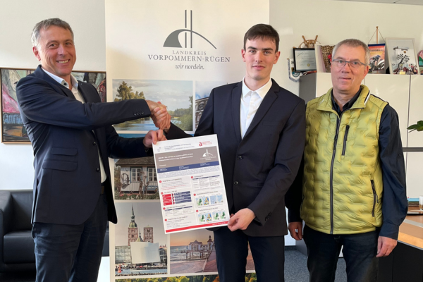 Erster Masterabsolvent des Landkreises Vorpommern-R&uuml;gen im Studiengang &raquo;Master of Engineering - Vermessung und Geoinformatik&laquo;