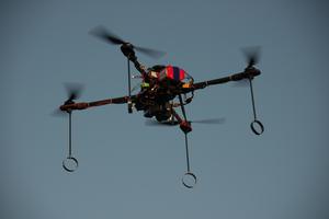 Drohne mit Infrarotkamera zur Wildtierrettung
